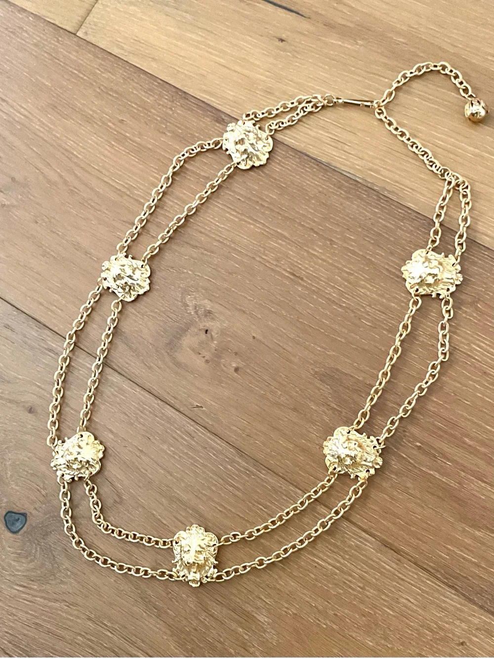 VTG 80s Gold Lion Head Belt Double Strand Chain Glam Medallion Adjustable